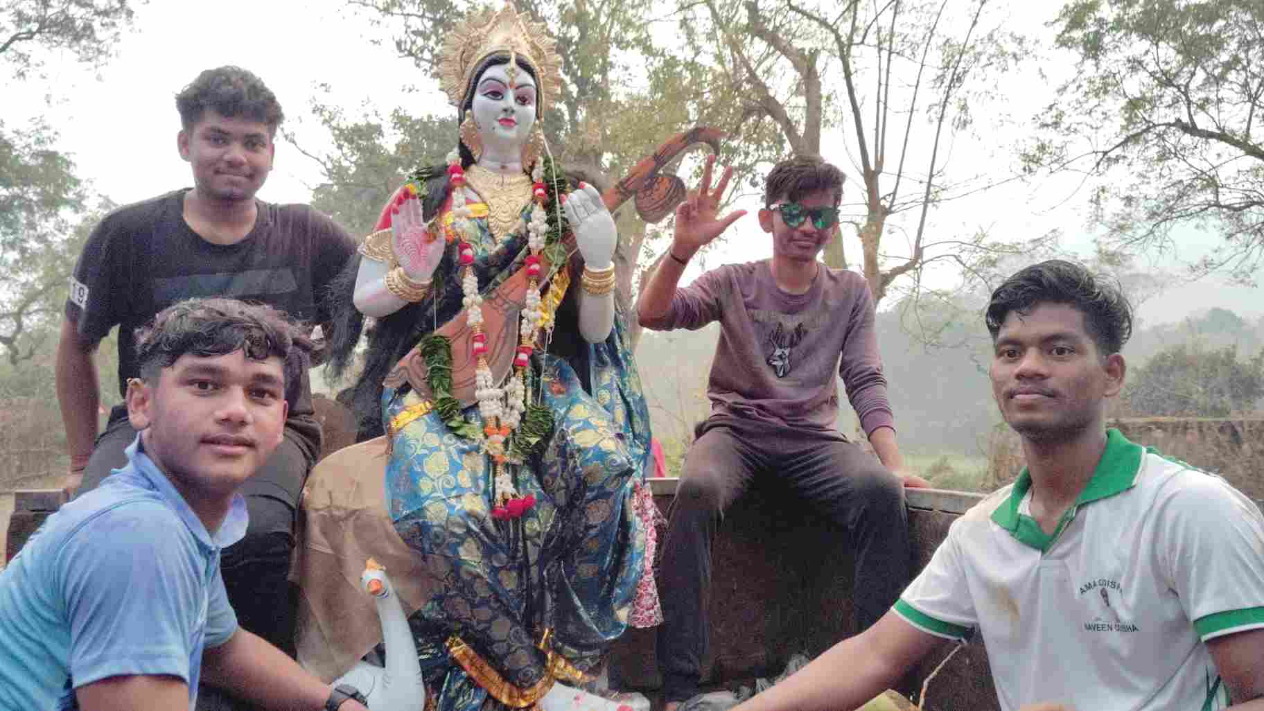 Saraswati Puja Visarjan 2024